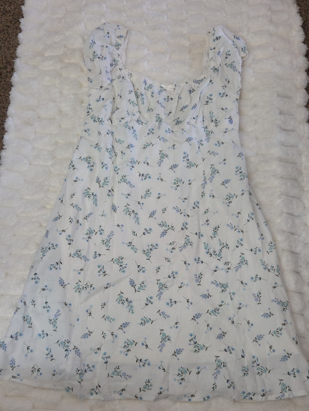 No Boundaries White Floral Chemise with Blue and Green Print